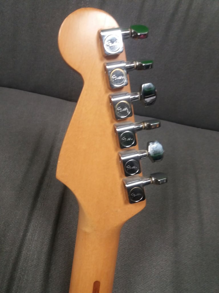 Fender Stratocaster USA 93/94- reduced !