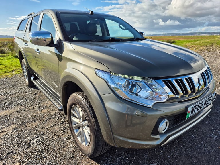 Mitsubishi, L200, Pick Up, 2016, Manual, 2442 (cc)