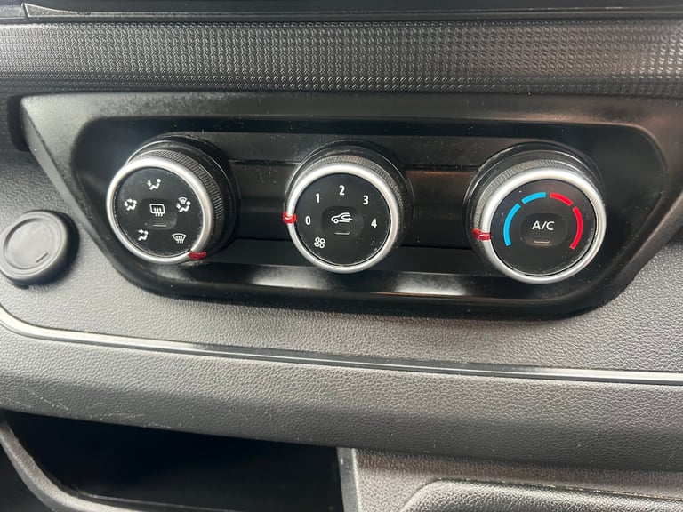 2022 Renault Trafic LL30 Blue dCi 130 Business+ Van PANEL VAN Diesel Manual