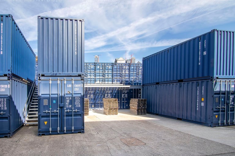 Premium 20ft (155sqft) Custom Storage Sea Containers – Store That in London Docklands