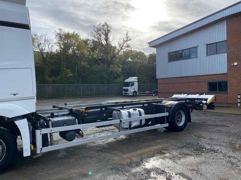 MERCEDES ACTROS 1824 *EURO 6* 4X2 DEMOUNT CHASSIS CAB 2018 - BV67 OUK