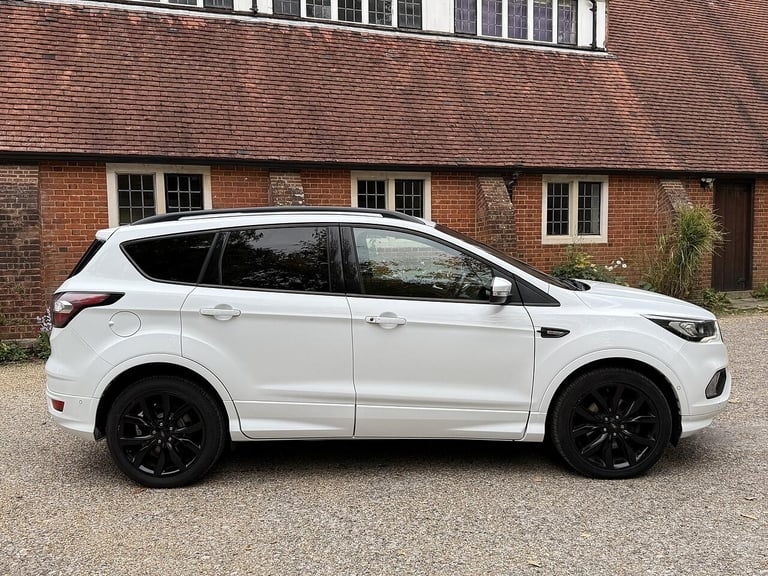 2018 Ford Kuga 1.5 TDCi ST-Line X 5dr 2WD HATCHBACK DIESEL Manual