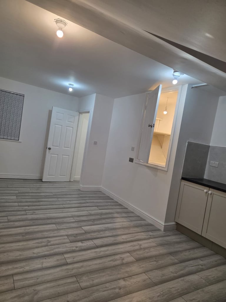 3-bedroom House, fully refurbished for rent