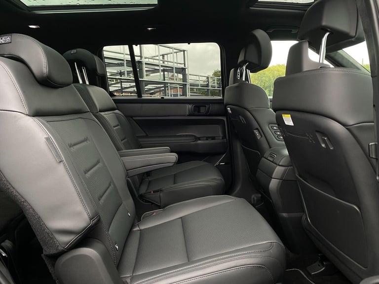  Hyundai Santa Fe 1.6 h T-GDi Calligraphy Auto 4WD Euro 6 (s/s) 5dr (6Seat) Petrol/Electric Hybri...