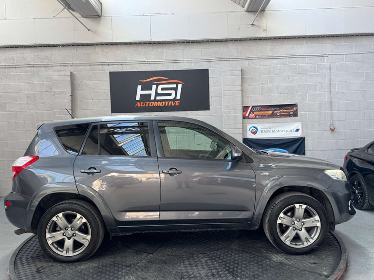2011 Toyota RAV4 2.2 RAV4 SR D-Cat Auto 4WD 5dr SUV Diesel Automatic