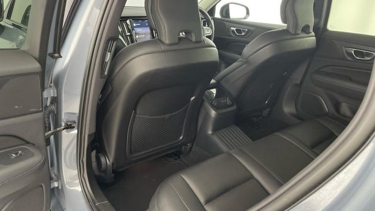 2022 Volvo V60 Recharge Plus T6 AWD plug-in hybrid Electric/Petrol Dark Automatic Estate Hybrid A...