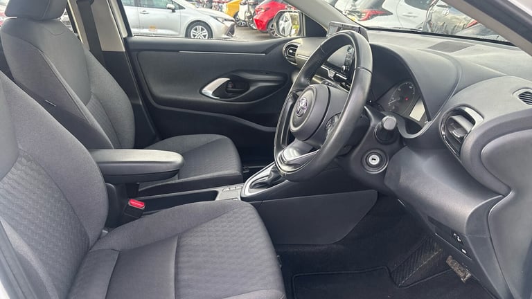 2022 Toyota Yaris 1.5 Hybrid Icon 5dr CVT Hybrid Hatchback Hatchback Hybrid Automatic