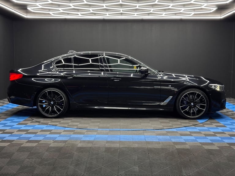 2018 BMW 5 Series 3.0 540i GPF M Sport Auto xDrive Euro 6 (s/s) 4dr SALOON Petrol Automatic