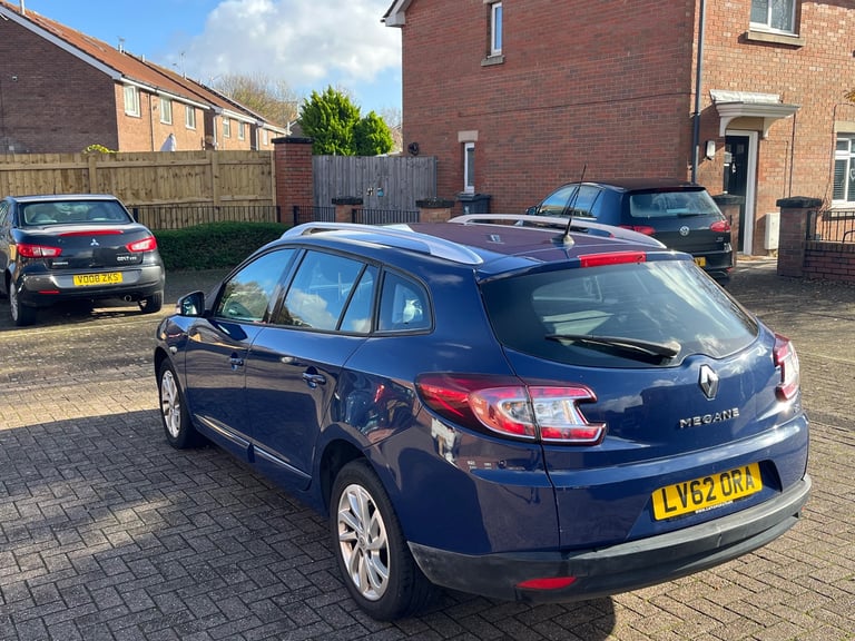 Renault, MEGANE, Estate, 2012, Manual, 1598 (cc), 5 doors