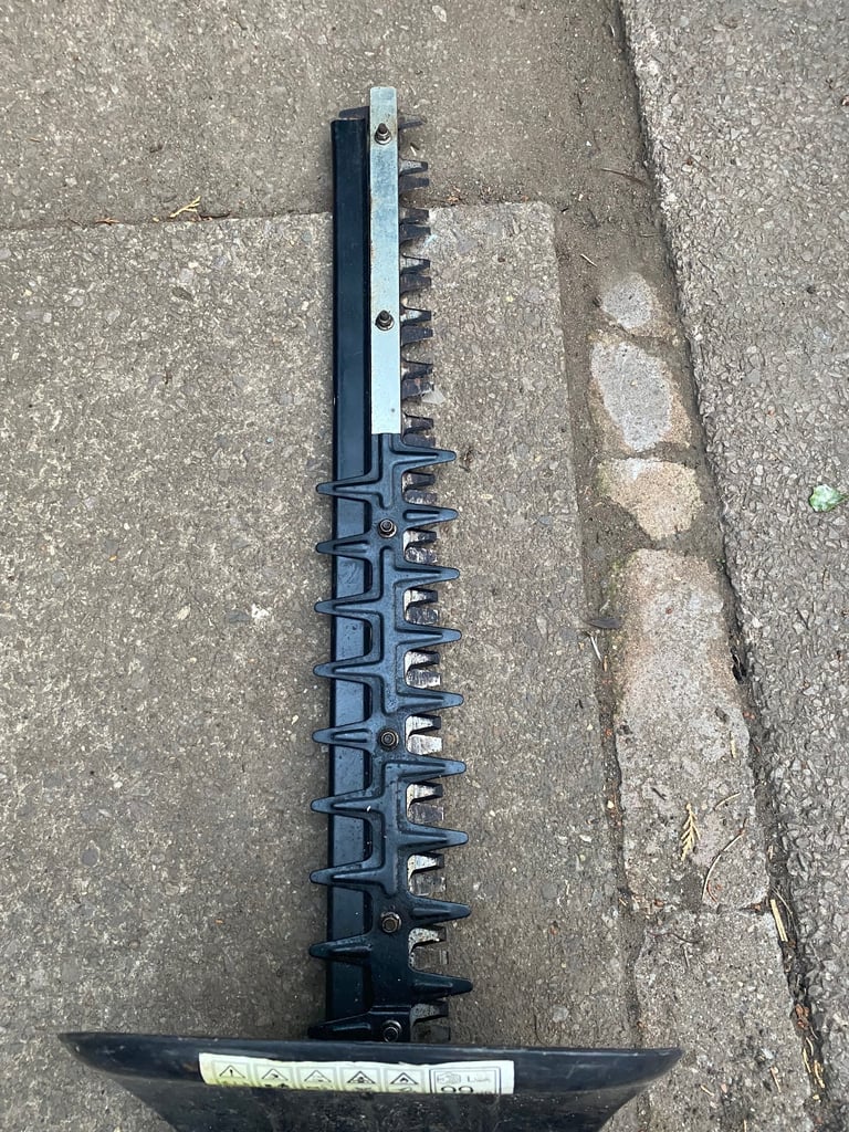 Used Hyundai Hedge trimmer 