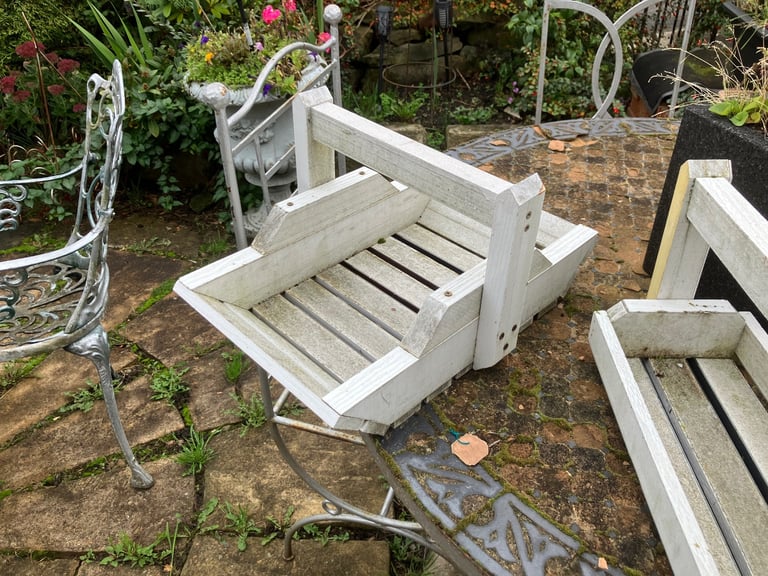 Handmade garden composite carriers £8 each to clear 