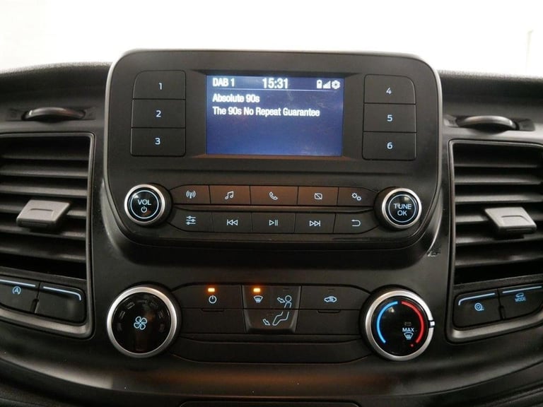 72 FORD TRANSIT 350 RWD 2.0 EBL 130 BHP L2 MEDIUM TIPPER ( TWIN REAR WHEELS )