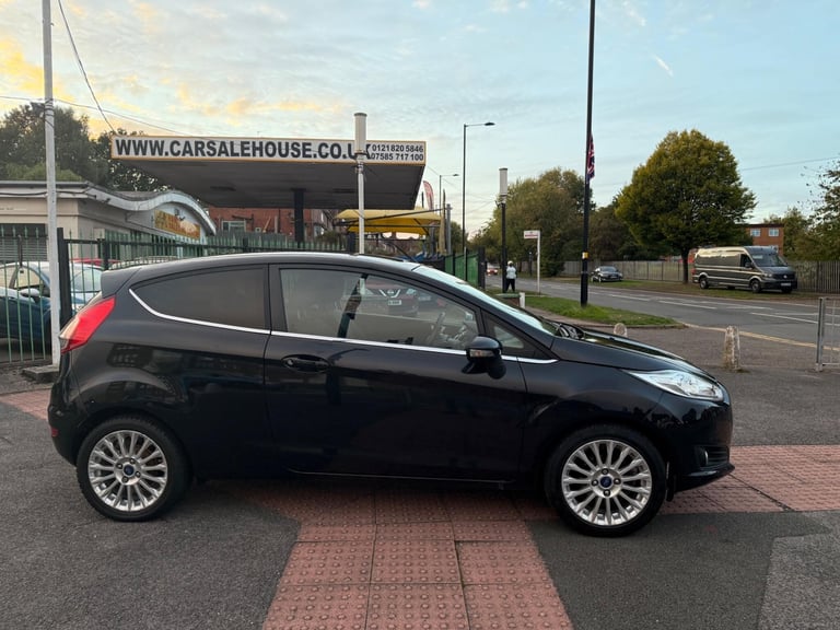 2013 Ford Fiesta 1.0T EcoBoost Titanium Euro 5 (s/s) 3dr HATCHBACK Petrol Manual