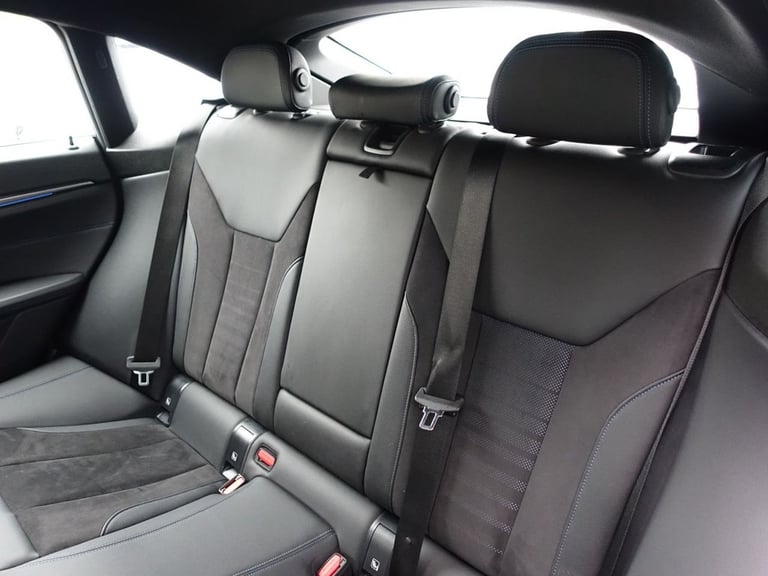 2022 BMW i4 40 83.9kWh M Sport Gran Coupe 5dr Electric Auto eDrive (340 ps) Hatchback ELECTRIC Au...
