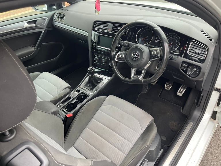 2015 Golf R Line 2.0 Tdi 94K miles 