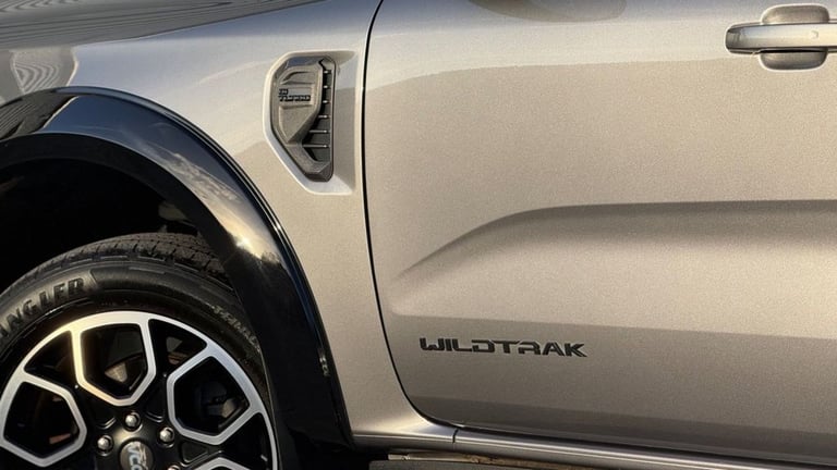 2023 Ford Ranger  WILDTRAK CANOPY AUTO 4X4 ECOBLUE ULEZ 2.0 205 BHP PICKUP Diesel Automatic