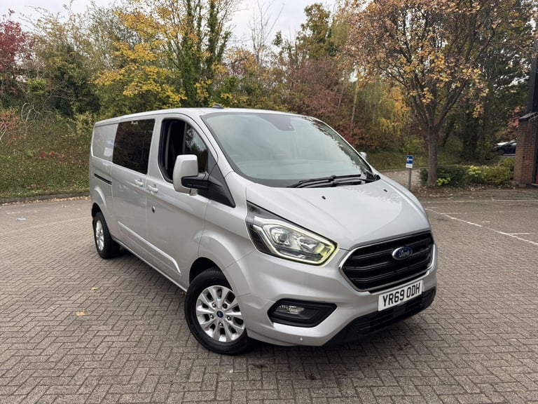 image for 2019 Ford Transit Custom 2.0 320 EcoBlue Limited Crew Van L2 H1 Euro 6 (s/s) 5dr (6 Seat) PANEL V...