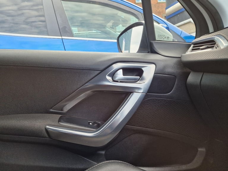 2018 Peugeot 2008 1.6 BlueHDi Allure Euro 6 (s/s) 5dr HATCHBACK Diesel Manual