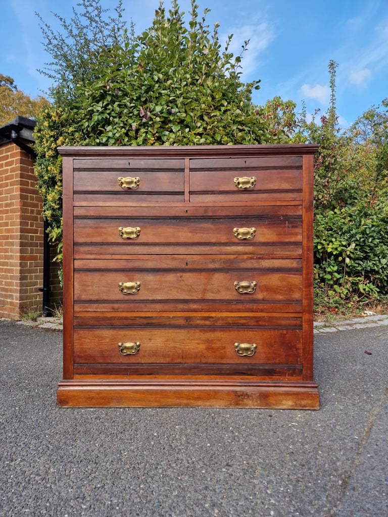 Extra Large Size Super Quality Antique Walnut Chest Of Drawers