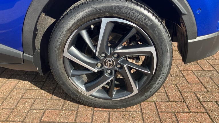 2021 Toyota C-HR 1.8 Hybrid Dynamic 5dr CVT HATCHBACK PETROL/ELECTRIC Automatic
