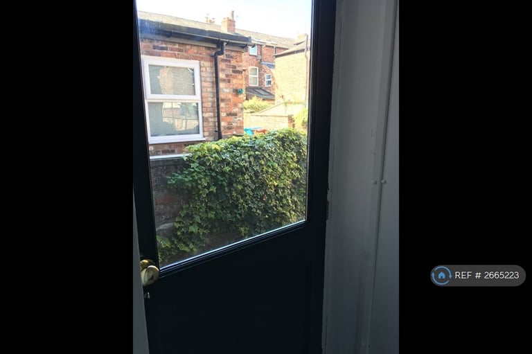 2 bedroom house in Knight Street, Manchester, M20 (2 bed) (#2665223)