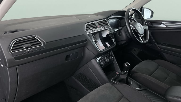 2020 Volkswagen Tiguan Allspace 2.0 TDI SEL SUV 5dr Diesel Manual Euro 6 (s/s) (150 ps) - KEYLESS...