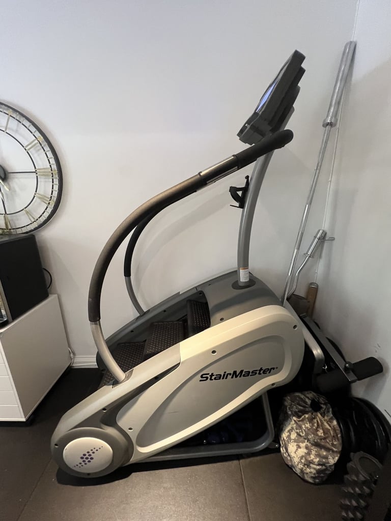 StairMaster StepMill 3 - (SM3) Exercise Machine - as good as new, ideal for home gym