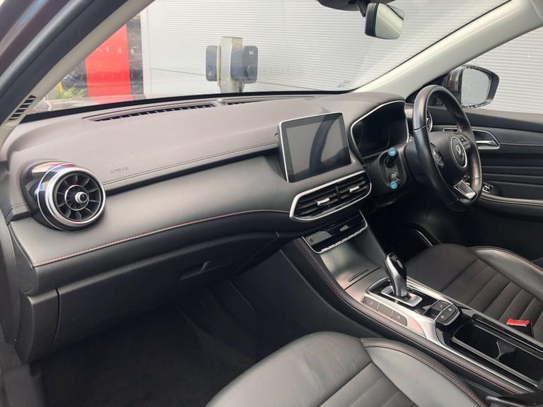 2023 MG MG HS 1.5 T-GDI 16.6kWh Trophy Auto Euro 6 (s/s) 5dr ESTATE Petrol/Electric Hybrid Automatic