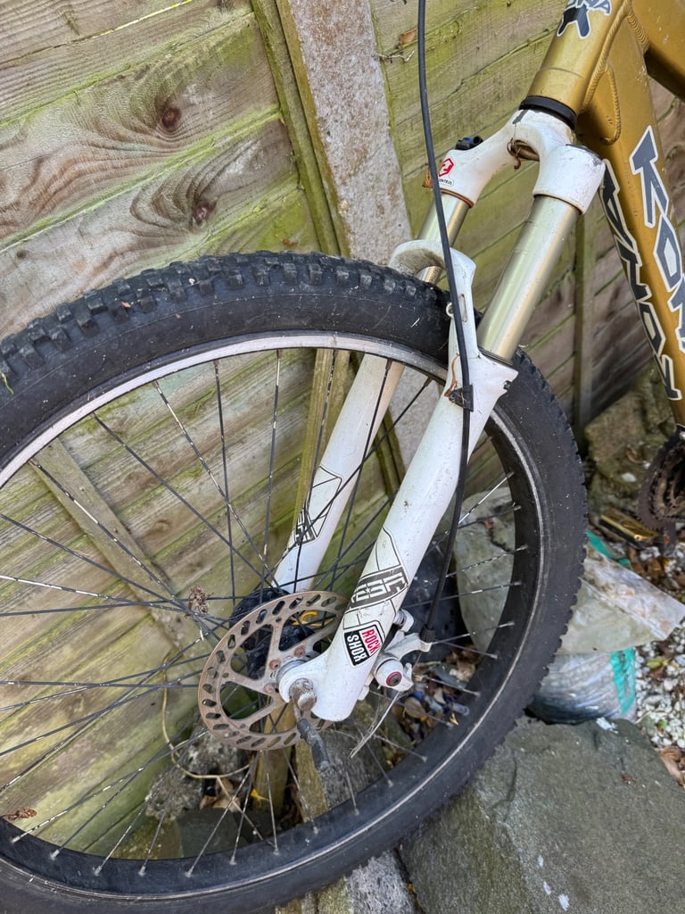 KONA KIKAPU MOUNTAIN BIKE DEORE GROUPSET ORIGINAL RETRO BIKE
