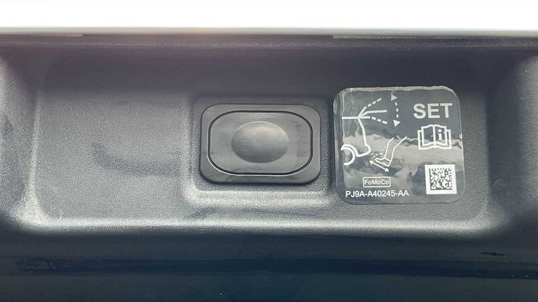 2024 Ford Mustang Mach-E 272kW Premium 91kWh AWD 5dr Auto Estate Electric Automatic