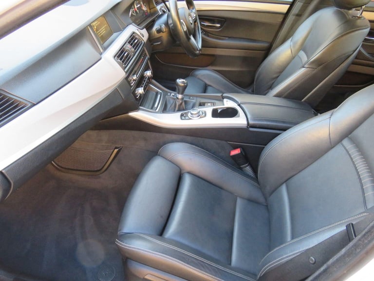 2016 BMW 5 Series 2.0 520d M Sport Euro 6 (s/s) 4dr SALOON Diesel Manual