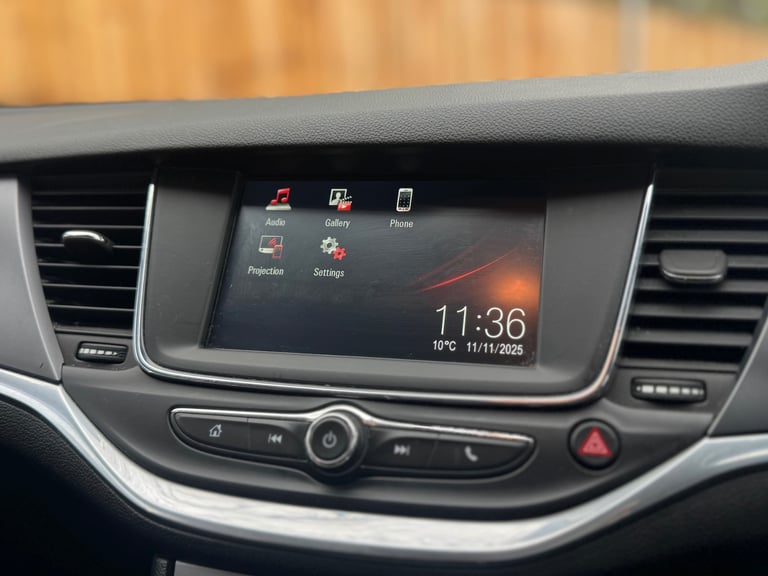 2016 Vauxhall Astra 1.6 CDTi 16V Design 5dr HATCHBACK Diesel Manual