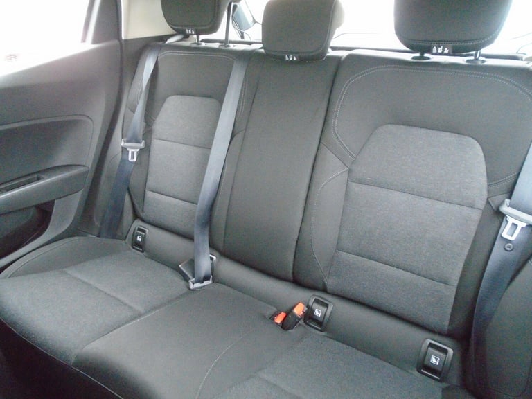 2022 Renault Clio 1.0 TCe Iconic Euro 6 (s/s) 5dr HATCHBACK Petrol Manual