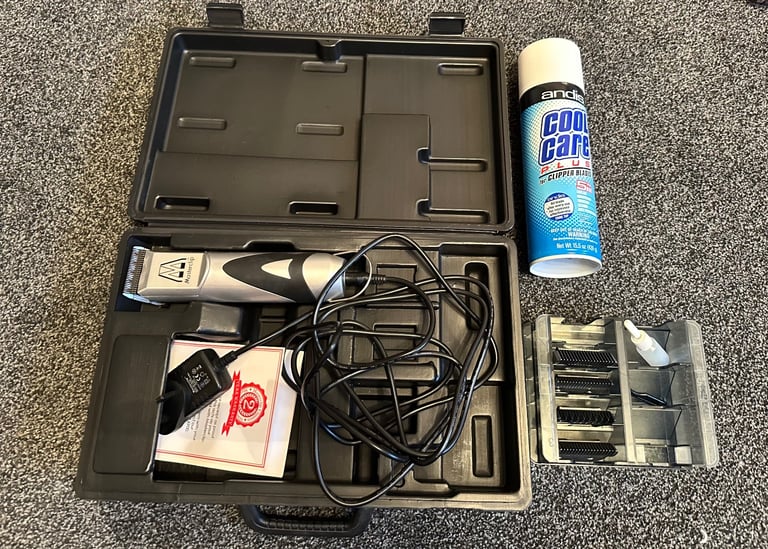 image for Masterclip dog clippers with blades.