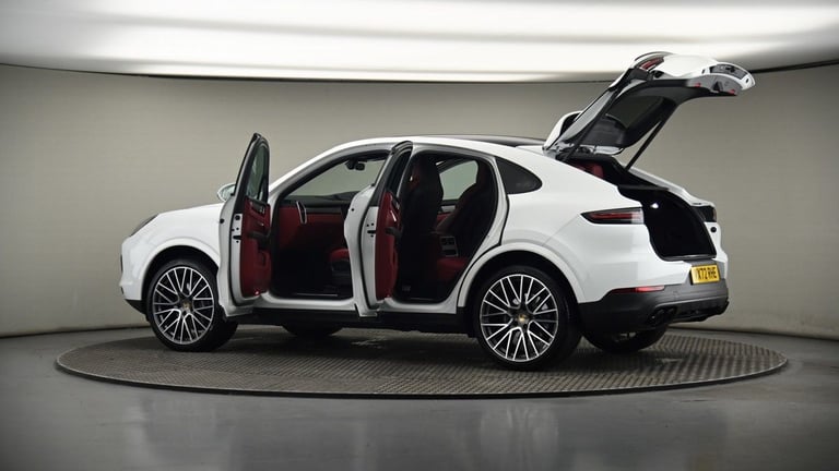 2022 Porsche Cayenne 3.0T V6 Platinum Edition TiptronicS 4WD Euro 6 (s/s) 5dr Coupe Petrol Automatic