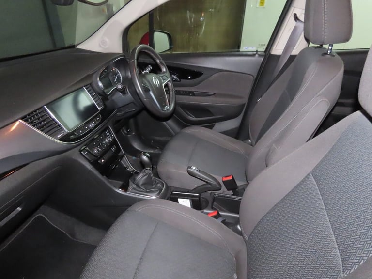 2018 Vauxhall Mokka X 1.4T Design Nav 5dr HATCHBACK PETROL Manual