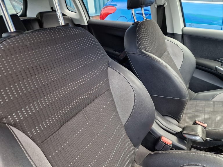 2018 Peugeot 2008 1.6 BlueHDi Allure Euro 6 (s/s) 5dr HATCHBACK Diesel Manual