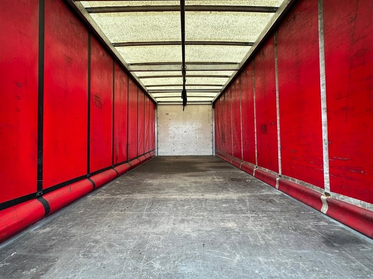 Mercedes-Benz Atego 816 4 X 2 Sleeper Curtainsider