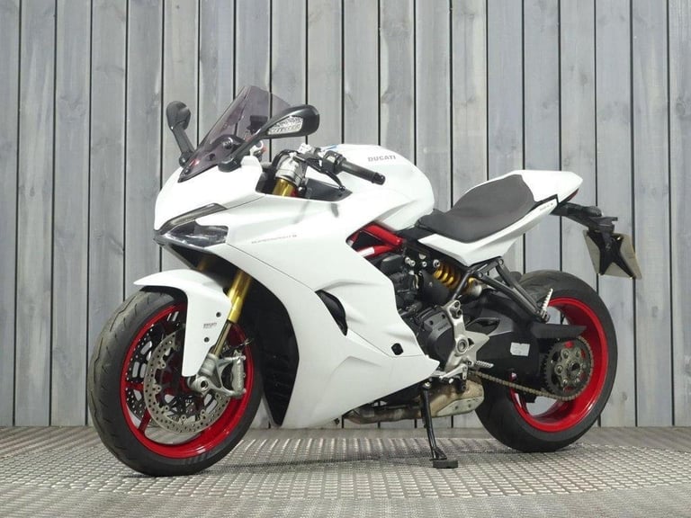 2019 19 DUCATI SUPERSPORT S 937 SUPER SPORTS PETROL MANUAL EURO 4 (110 PS)