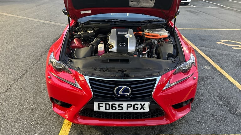 2015 Lexus IS 300h Sport 4dr CVT Auto SALOON PETROL/ELECTRIC Automatic