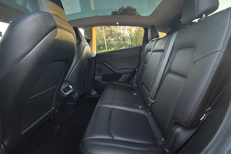  Tesla Model Y dual Motor Long Range Suv 5dr Electric Auto 4wde 384 Bhp Electric