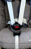 Used Maxi-Cosi 2-way Pearl car seat