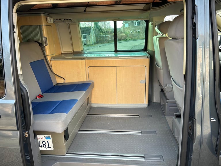 Volkswagen California - Electric Roof, Diesel Heating, Auto - Campervan For Sale