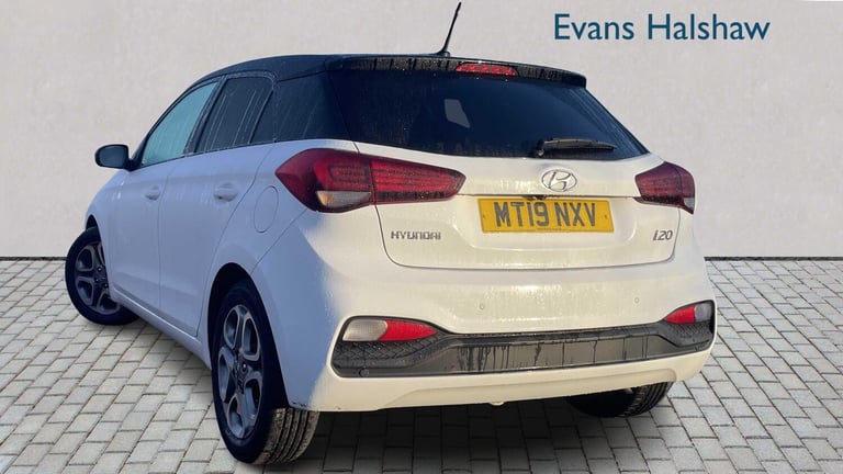  Hyundai i20 1.2 MPi Play 5dr Hatchback Petrol Manual