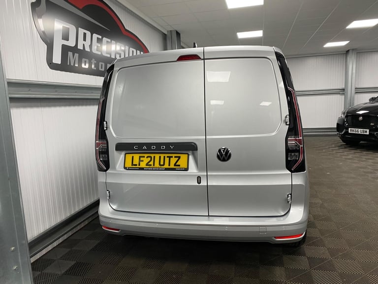 2021 Volkswagen Caddy 2.0 TDI C20 Commerce Pro SWB Euro 6 (s/s) 5dr PANEL VAN Diesel Manual