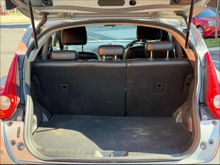 Nissan, JUKE, Hatchback, 2010, Semi-Auto, 1618 (cc), 5 doors