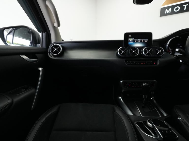  Mercedes-Benz X-Class 2.3 CDI Power Auto 4MATIC Euro 6 4dr Diesel Automatic