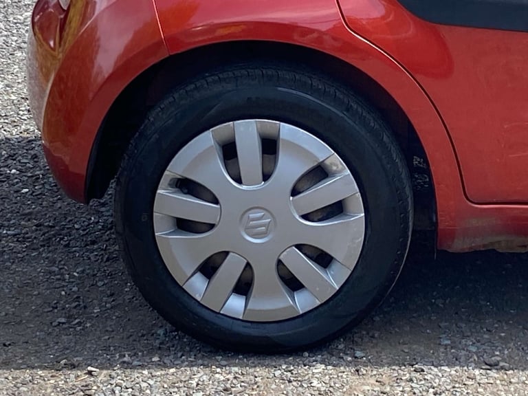 2009 Suzuki Splash 1.0 Splash GLS 5dr Hatchback Petrol Manual - Image 32