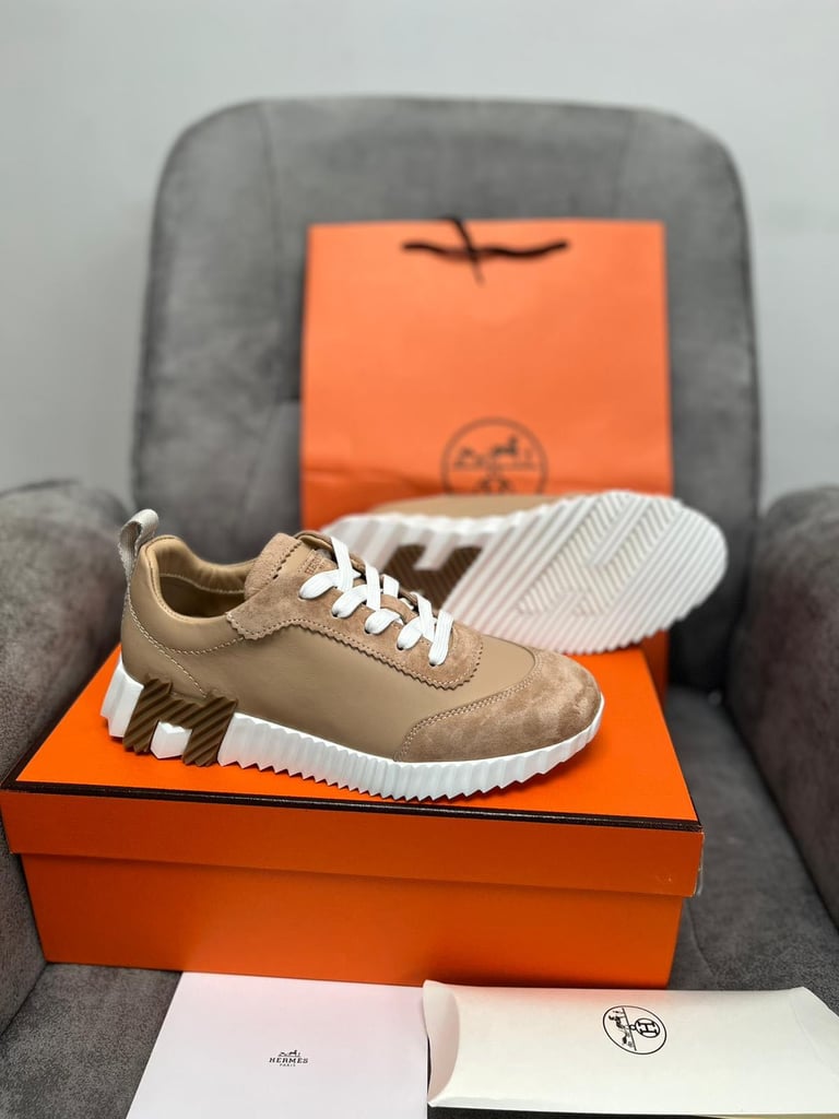 image for Men’s Hermes bouncing H sneakers beige navy pink orange