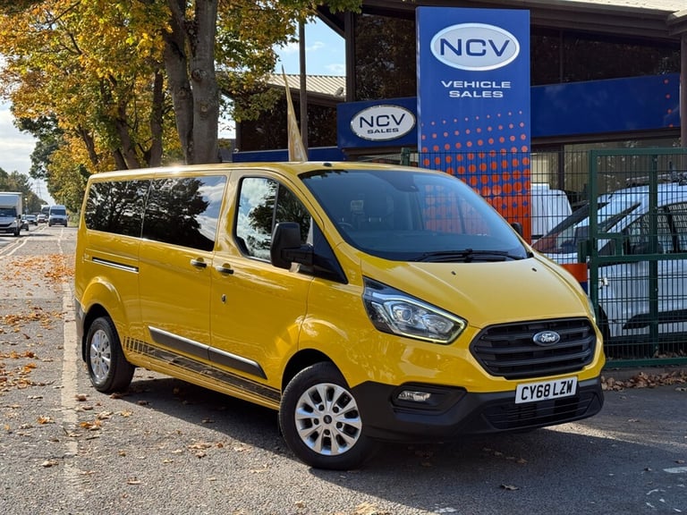 2018 Ford Transit Custom 320 TREND L2 COMBI MINIBUS 9 SEATER AUTO Minibus Diesel Automatic